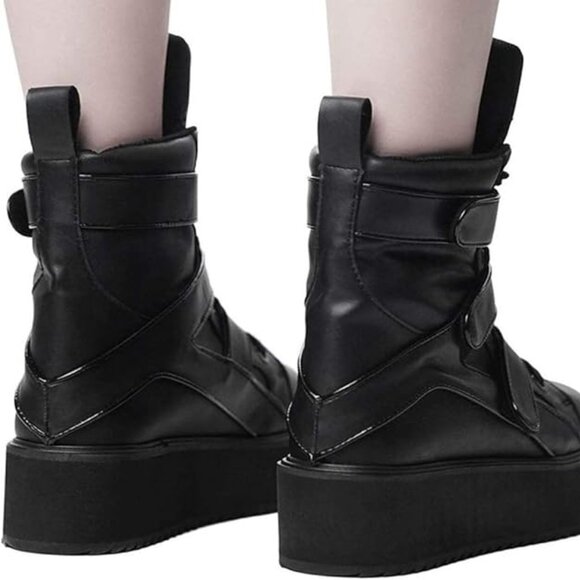 US11👽Killstar High Top Goth Sneakers - She's Out There -  Booties - Halloween - Picture 3 of 12